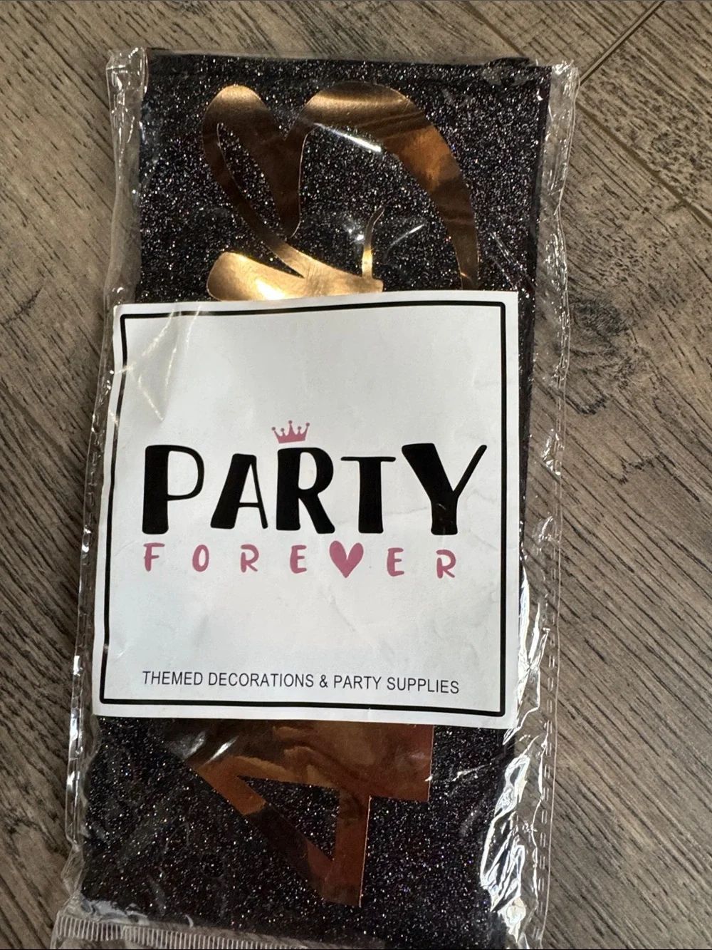 Assorted 40th Birthday Party Supplies